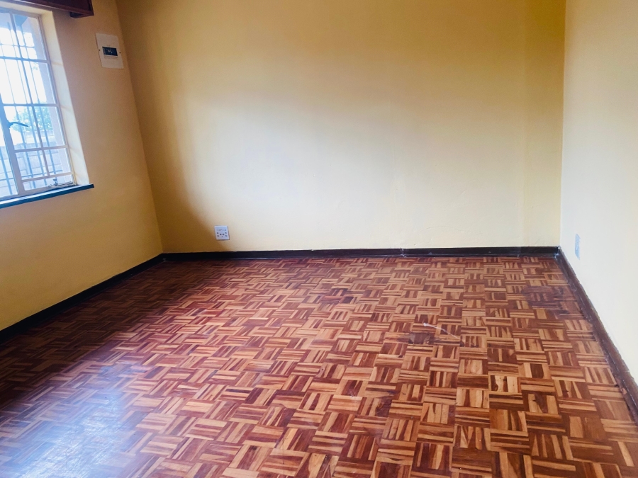 3 Bedroom Property for Sale in Roodia Free State